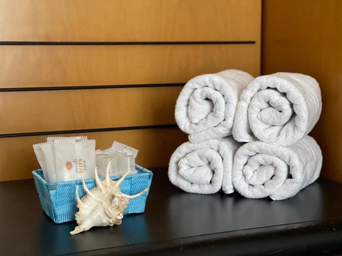 Hotel Orlov Rimini Eksteriør billede