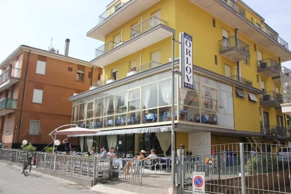 Hotel Orlov Rimini Eksteriør billede